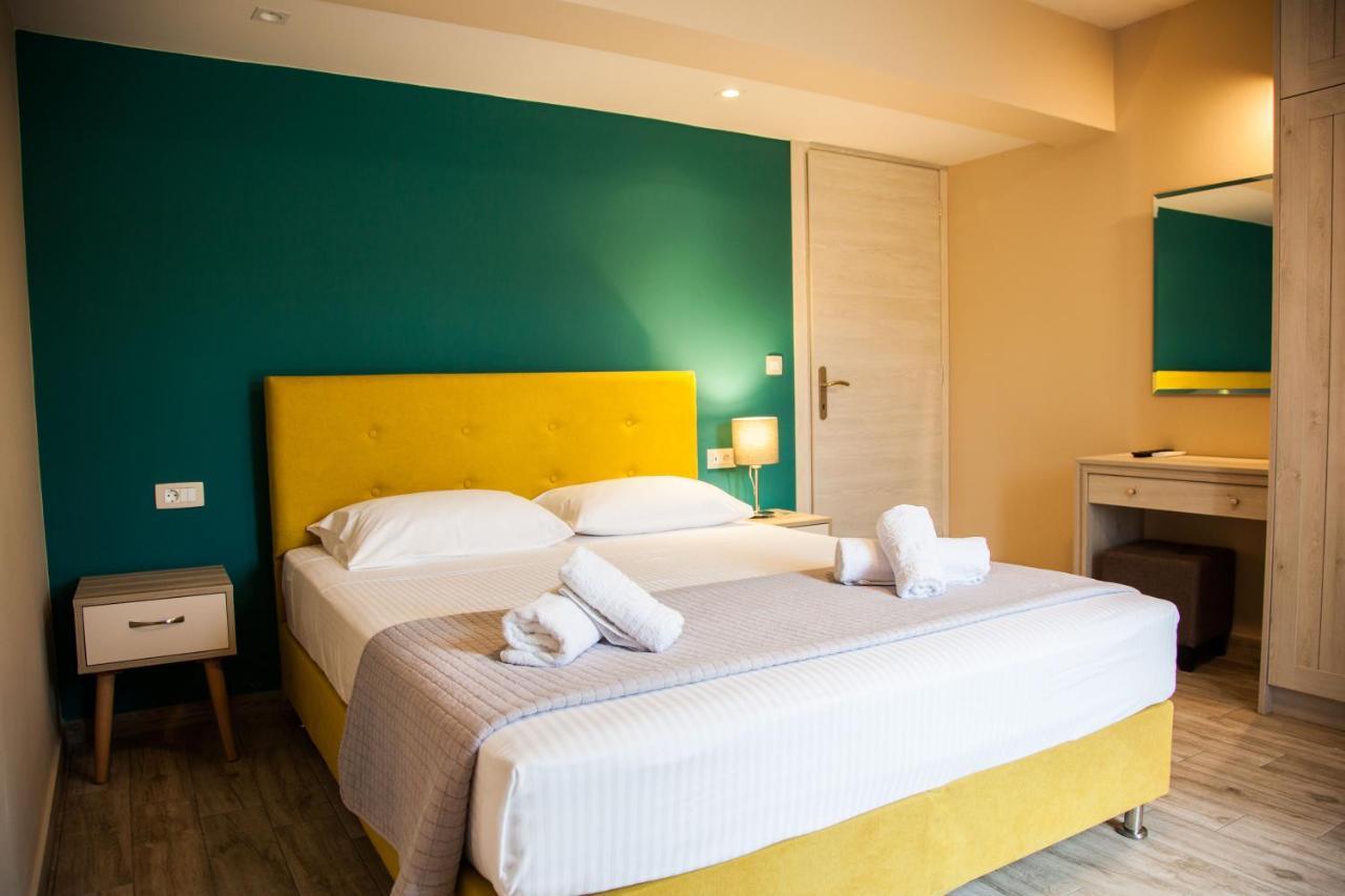 Paporas Apartments Svoronata Ngoại thất bức ảnh